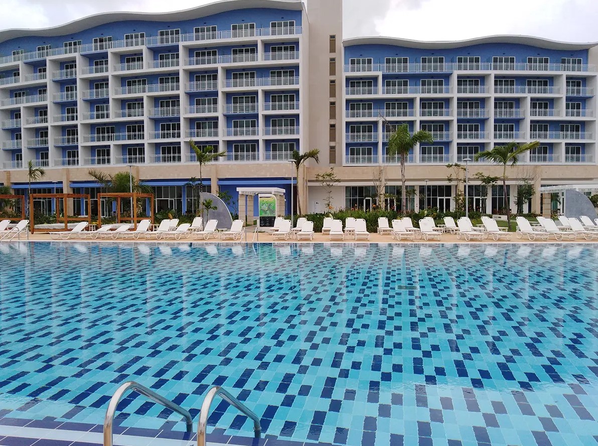 Deluxe Ocean View в подарок!