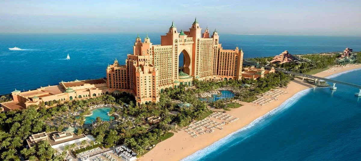Atlantis, The Palm летом проживание детям бесплатно