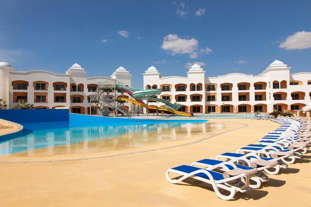 FUN&SUN ACTIVE NAAMA WAVES