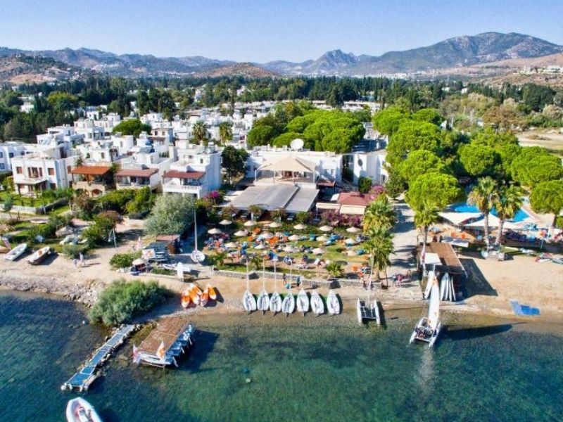 SEA SIDE BEACH CLUB