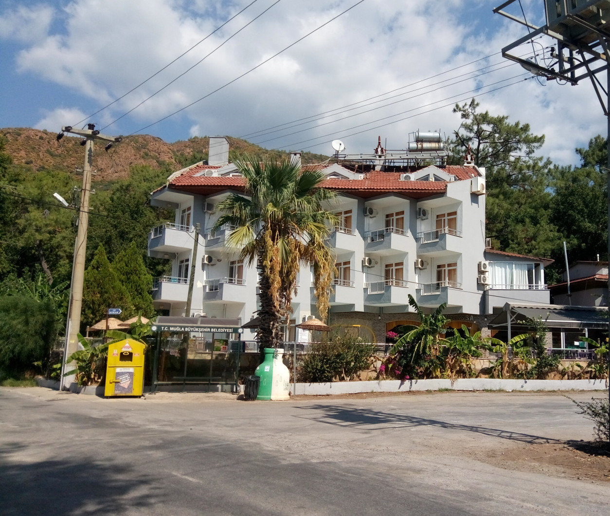 ANERISSA HOTEL