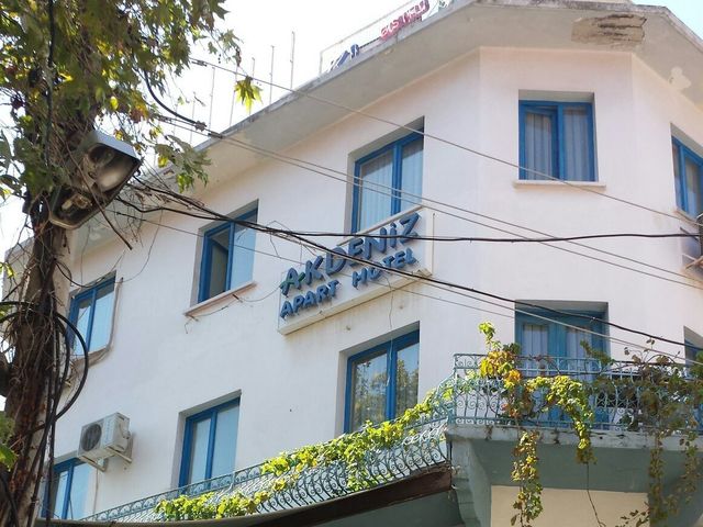 AKDENIZ APART